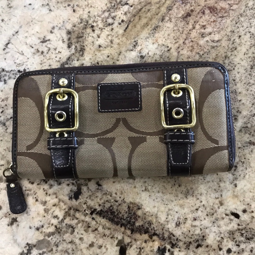 Coach wallet